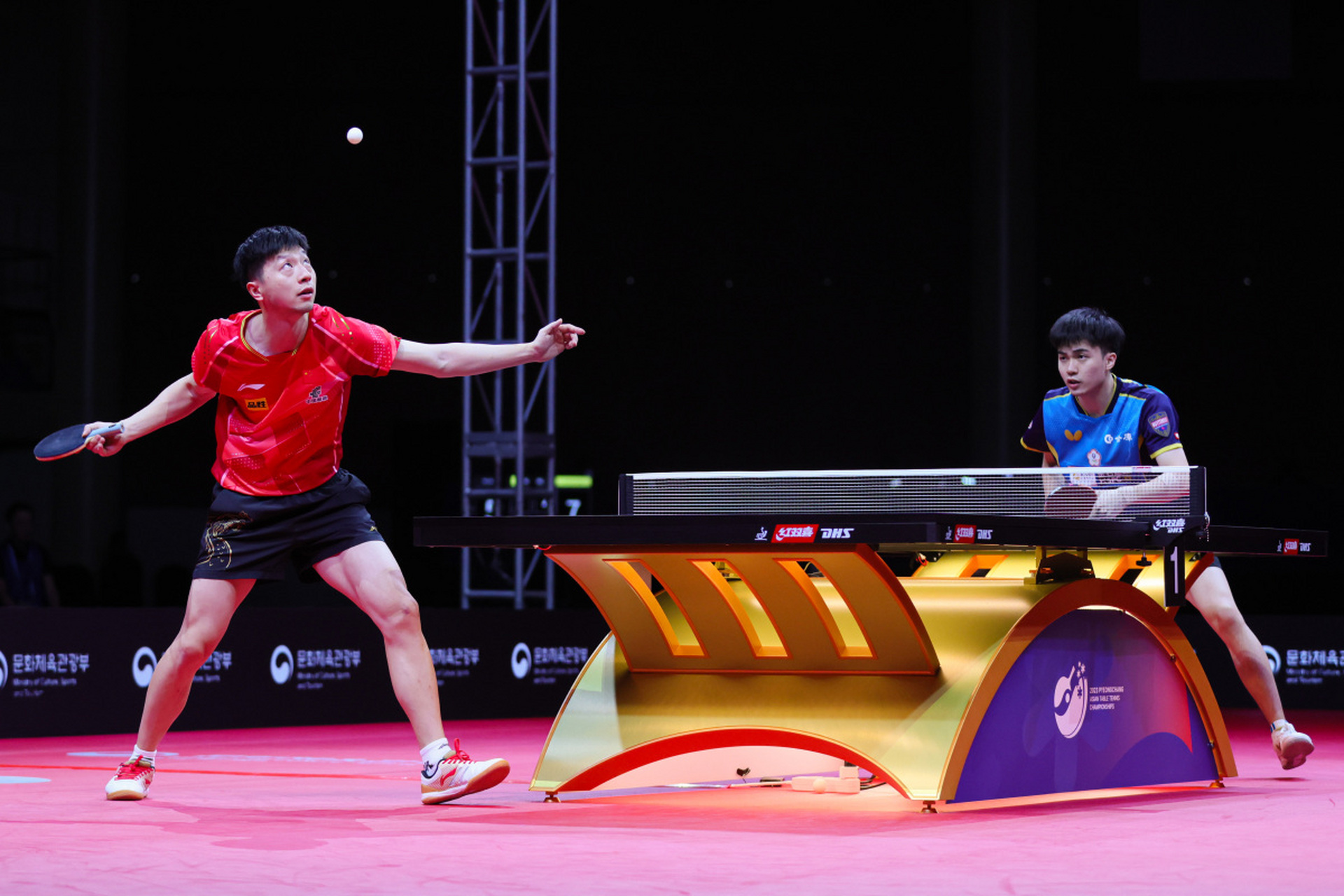 开云体育官网-奥地利队轻取德国队，马龙带队取胜